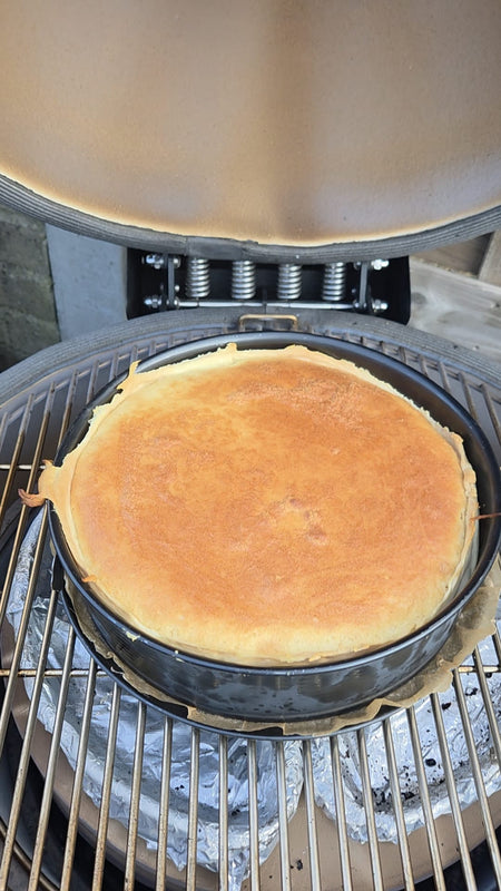 Cheesecake van de Kamado – romig, zacht en perfect gebakken